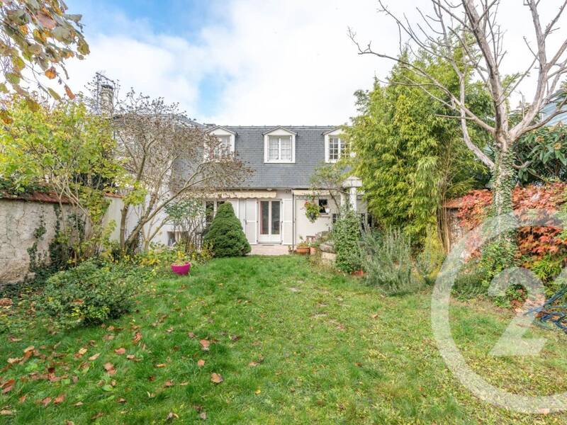 Maison à vendre, 168m², SAINT MAUR DES FOSSES