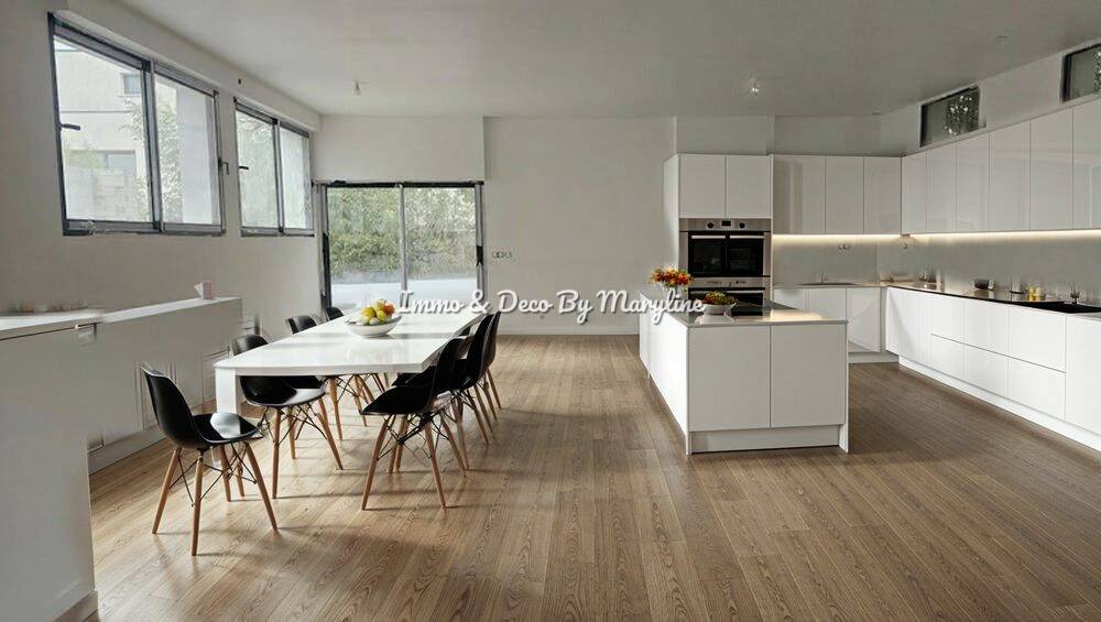 Maison à vendre, 200m², SAINT MAUR DES FOSSES