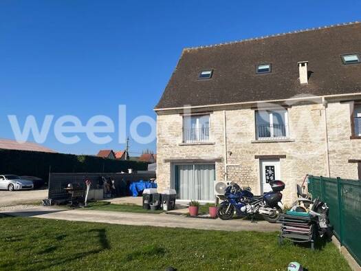 Maison à vendre 299 000 € 7 pièces 1 chambre 135 m² 200 m² de terrain Saint-Clair-sur-Epte 95770