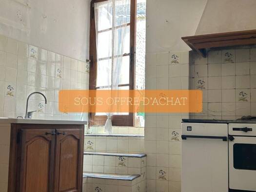 Maison à vendre 86 000 € 6 pièces 2 chambres 85 m² 85 m² de terrain Oraison 04700