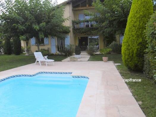 Maison à vendre 350 000 € 5 pièces 3 chambres 185 m² 1 475 m² de terrain Geaune 40320