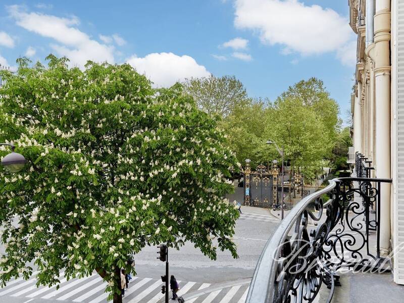 Maison à louer, 270m², PARIS 8E