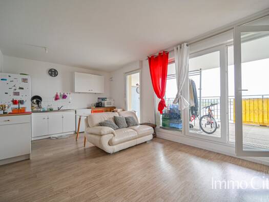 Appartement à vendre 315 000 € 4 pièces 3 chambres 82 m² Étage 5/5 Centre I Choisy-le-Roi 94600