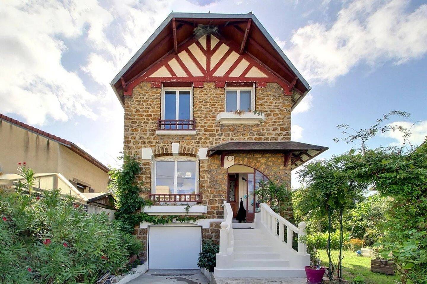 Maison à vendre, 0m², SAINT MAUR DES FOSSES