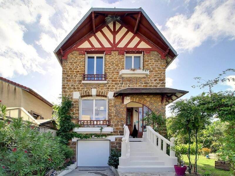 Maison à vendre, 0m², SAINT MAUR DES FOSSES