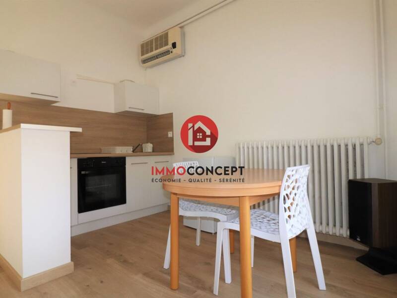 Maison à louer, 23m², LAUDUN