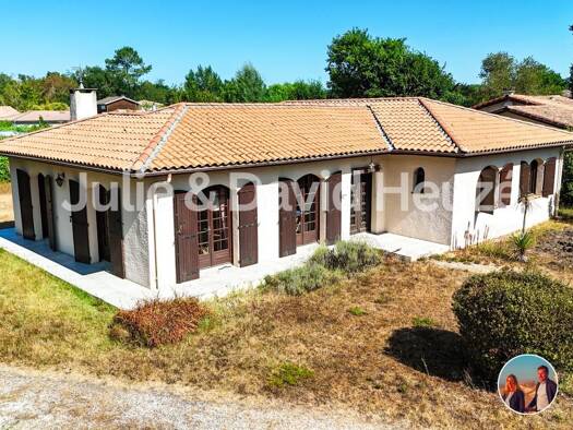 Maison de plain-pied à vendre 460 000 € 5 pièces 4 chambres 127 m² 944 m² de terrain Lacanau 33680