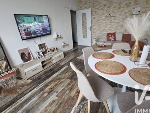 Appartement à vendre 115 000 € 3 pièces 2 chambres 67,68 m² Étage 5/6 Saint Liesne-Centre Est Melun 77000