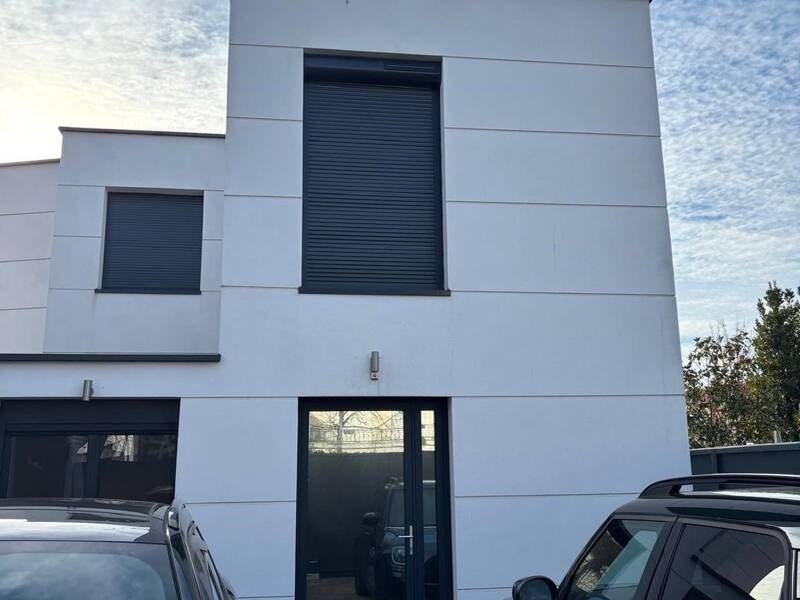 Maison à vendre, 166m², SAINT MAUR DES FOSSES