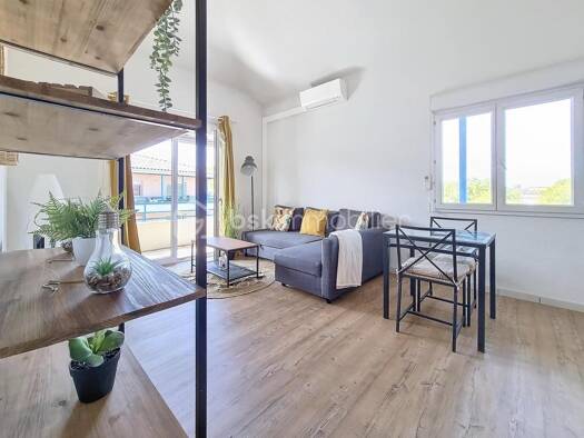 Duplex à vendre 146 000 € 4 pièces 3 chambres 79 m² Étage 3/3 Faubourg Est-Peraudel Castres 81100