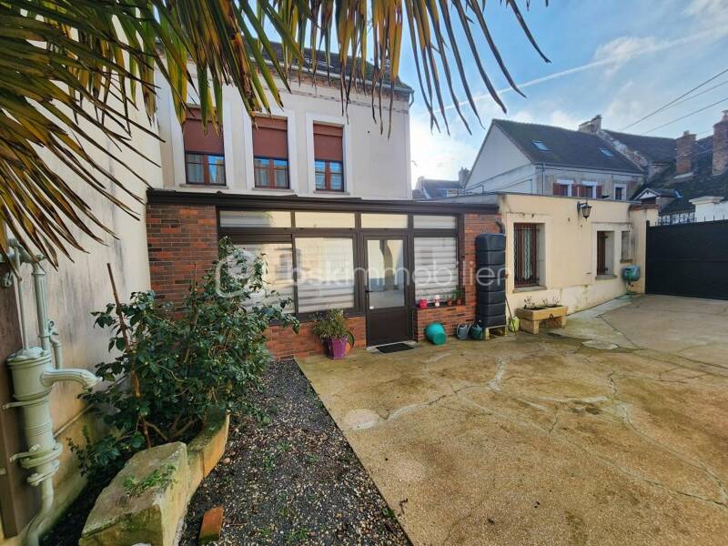 Maison à vendre, 132m², VILLENEUVE LA GUYARD