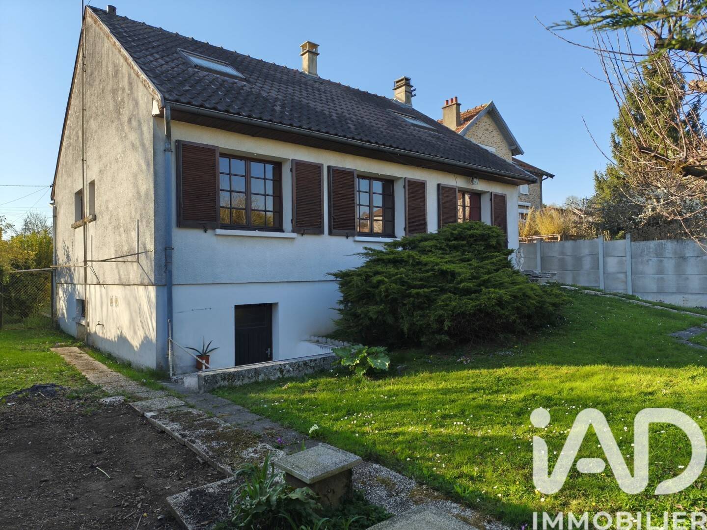 Maison à vendre, 116m², CRECY LA CHAPELLE