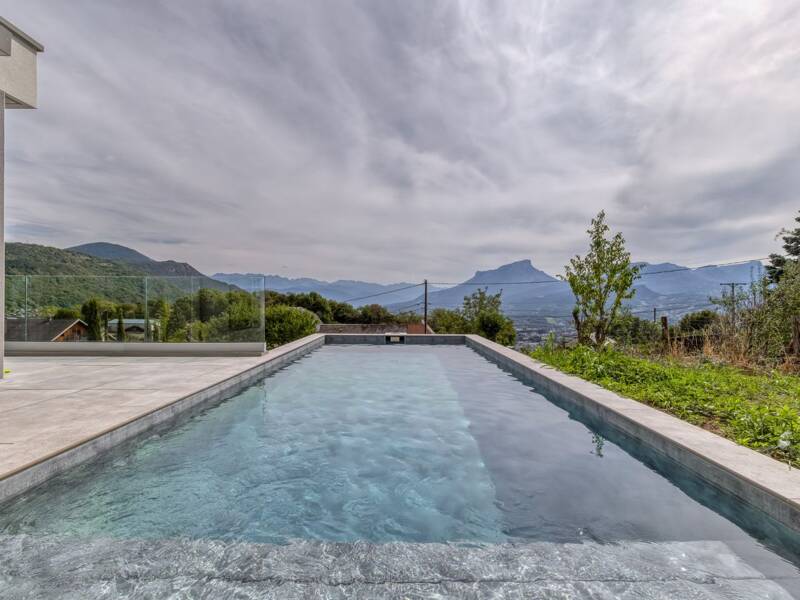 Maison à vendre, 189m², SAINT ALBAN LEYSSE