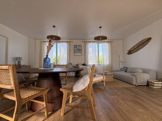 Duplex à vendre 350 000 € 4 pièces 3 chambres 91 m² Étage 1/2 Agglomeration Carnac 56340