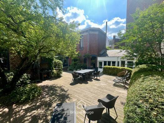 Maison à vendre 620 000 € 6 pièces 5 chambres 320 m² Centre-Neuf Bourg-Quesnoy-Delsaux-Musée-Cannoniers-Gare Valenciennes 59300