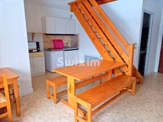 Appartement à louer 490 € 2 pièces 1 chambre 43,8 m² Étage 2/2 Bellefontaine 39400