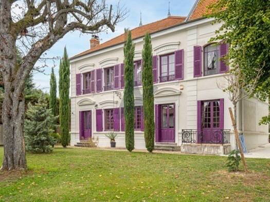 Villa à vendre 1 590 000 € 8 pièces 3 chambres 200 m² 1 509 m² de terrain Vassieux Caluire et Cuire 69300