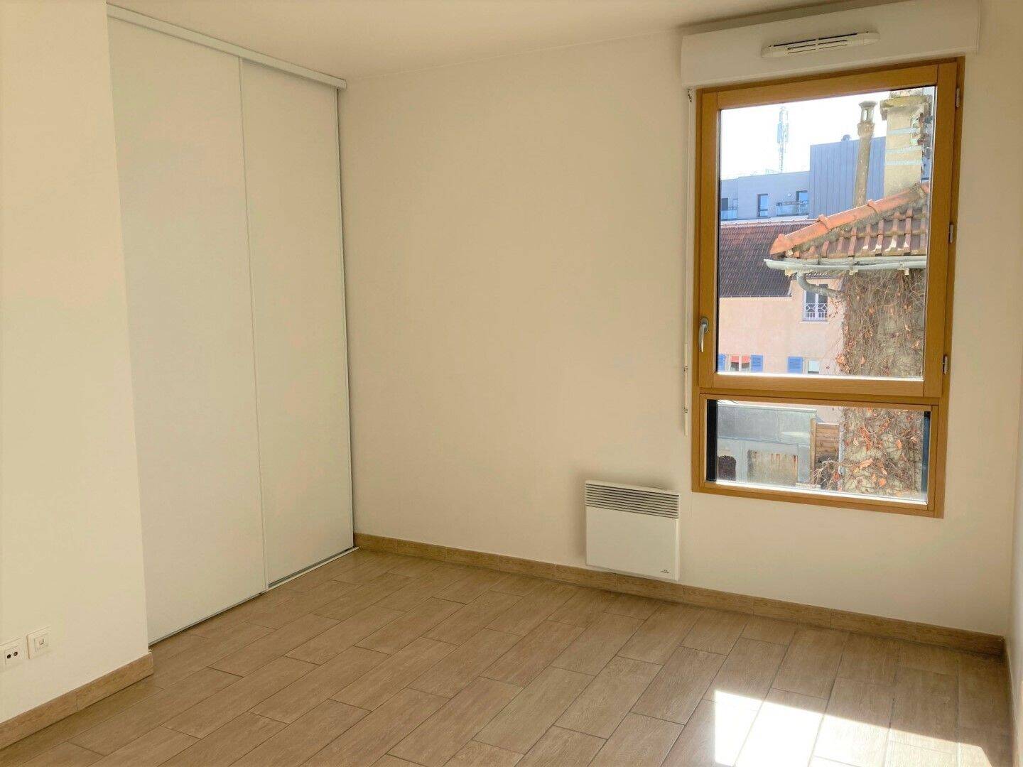 Maison à louer, 46m², MONTREUIL