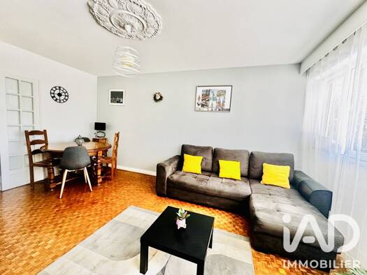 Appartement à vendre 299 000 € 3 pièces 2 chambres 63 m² RDC/3 Ouginot Joinville-le-Pont 94340