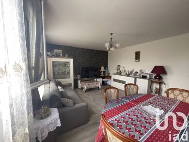 Appartement à vendre 154 900 € 4 pièces 3 chambres 84 m² Étage 3/4 Bois de Marche-Marais Le Mée-sur-Seine 77350