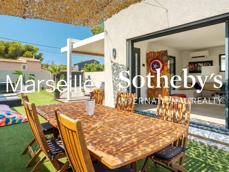 Maison à vendre, 173m², CARRY LE ROUET