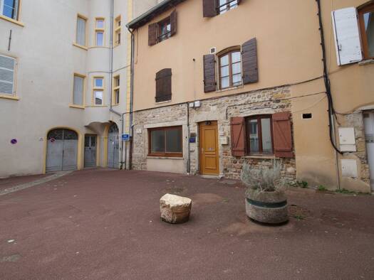 Espace bureau à vendre 99 000 € 32,52 m² de bureaux Chasselay 69380