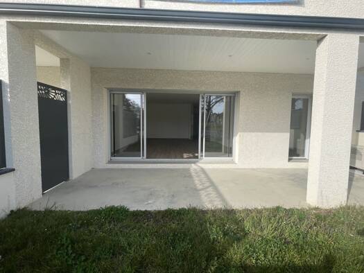 Appartement à vendre - neuf 275 000 € 3 pièces 2 chambres 79,8 m² Centre Ville Annonay 07100