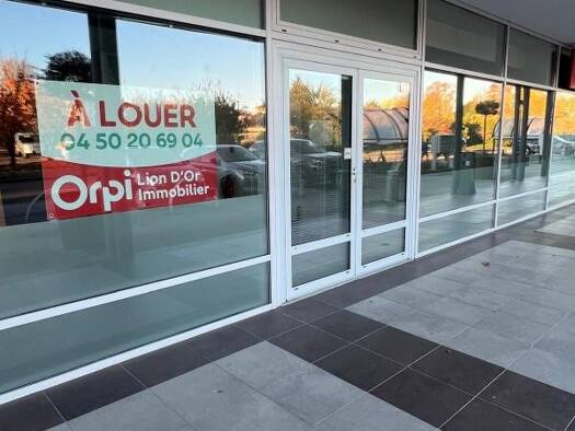 Local commercial à louer 2 006 € Ouest Saint-Genis-Pouilly 01630