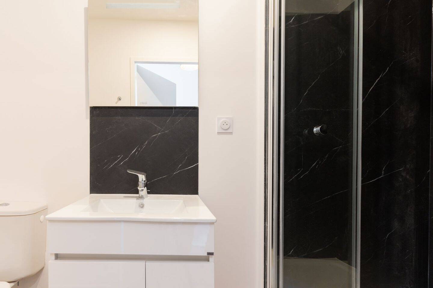 Maison 20 pièces — 17