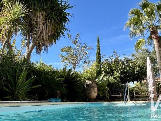 Maison à vendre 950 000 € 6 pièces 4 chambres 163 m² 450 m² de terrain Village La Londe-les-Maures 83250