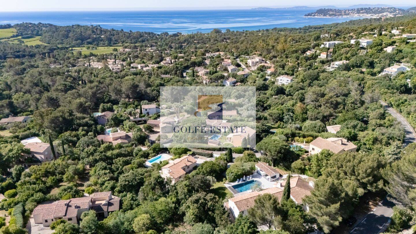 Maison à vendre, 280m², LA CROIX VALMER