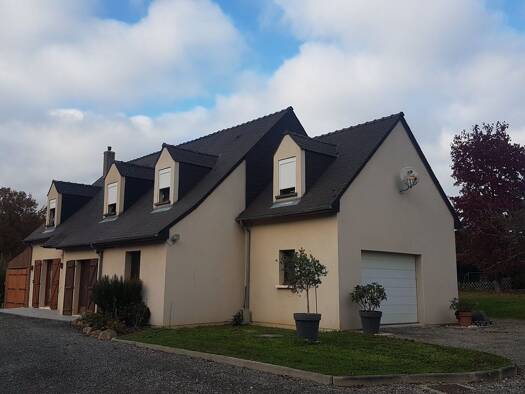 Pavillon à vendre 268 000 € 6 pièces 3 chambres 151 m² 2 267 m² de terrain Les Hauts-d'Anjou 49330