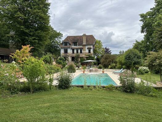 Maison en viager occupé Bouquet 568 000 € 9 pièces 5 chambres 235 m² 13 040 m² de terrain Briqueterie-ave Anderten-Violettes Oissel 76350