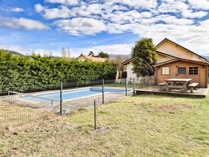 Maison à vendre, 158m², PEYRIEU