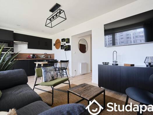 Colocation à louer 440 € 1 pièce 1 chambre 12 m² 1er étage Vandœuvre-lès-Nancy 54500