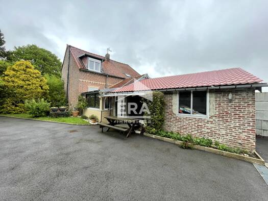 Maison à vendre 65 000 € 6 pièces 2 chambres 80 m² 143 m² de terrain Bohain-en-Vermandois 02110