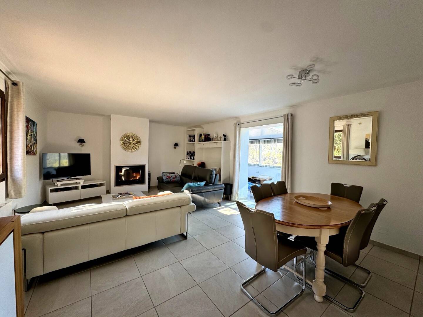 Maison à vendre, 183m², FIGANIERES