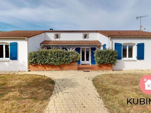 Maison à vendre 385 000 € 5 pièces 4 chambres 140,5 m² 1 068 m² de terrain Longeville-sur-Mer 85560