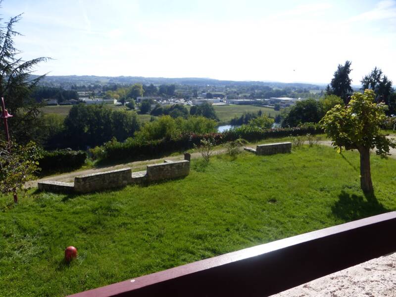 Maison à louer, 88m², FUMEL