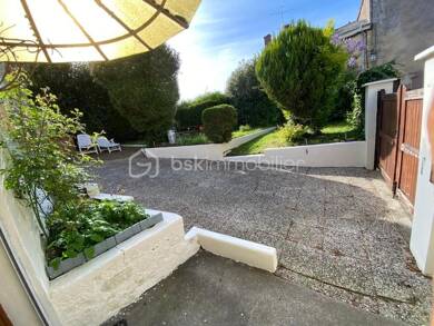 Maison de ville à vendre 77 000 € 3 pièces 2 chambres 60 m² 213 m² de terrain Mouzon 08210