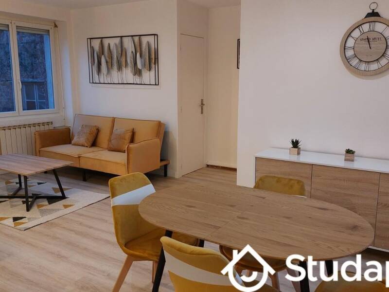 Maison à louer, 45m², SAINT GENEST LERPT