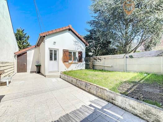 Maison à vendre 249 000 € 2 pièces 1 chambre 45 m² 138 m² de terrain Deuil la Barre 95170