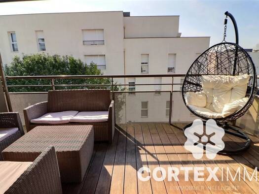 Appartement à vendre 155 000 € 2 pièces 1 chambre 42,8 m² Étage 3/4 Centre Ville Saint-Fons 69190