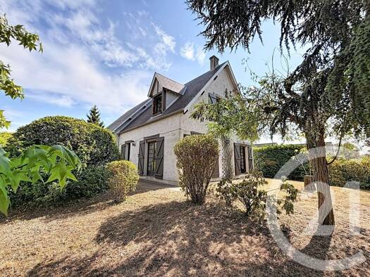 Maison à vendre 256 800 € 5 pièces 4 chambres 146,55 m² 1 539 m² de terrain Châteauneuf-sur-Loire 45110