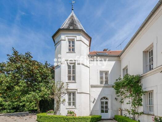 Maison à vendre 988 000 € 10 pièces 8 chambres 434 m² 18 674 m² de terrain Le Plessis-Placy 77440