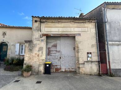 Garage/Stationnement à vendre 39 000 € 170 m² Sauveterre de Guyenne 33540