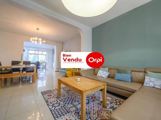 Maison à vendre 229 800 € 5 pièces 4 chambres 150,2 m² 1 204 m² de terrain Sud Beuvrages 59192
