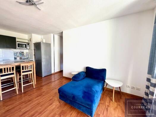 Appartement à louer 750 € 2 pièces 1 chambre 37,2 m² Étage 2/3 Est Nord Est et Sud Est Saint-Gély-du-Fesc 34980