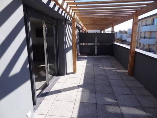 Appartement à louer 835 € 3 pièces 2 chambres 66,7 m² Étage 2/2 Lalande Toulouse 31200