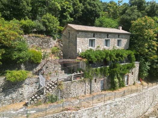 Maison à vendre 230 000 € 4 pièces 3 chambres 117 m² 550 m² de terrain Val-d'Aigoual 30570